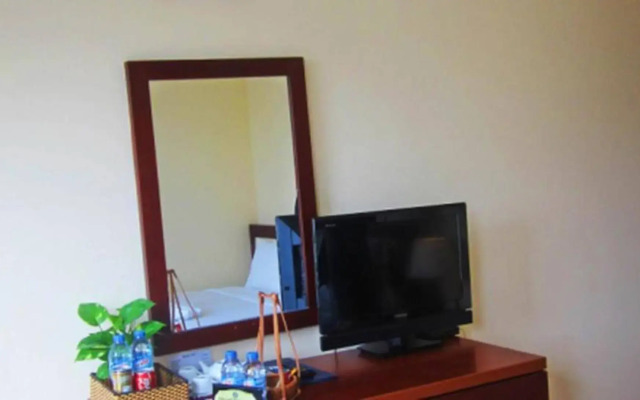 Tay Ho Hotel
