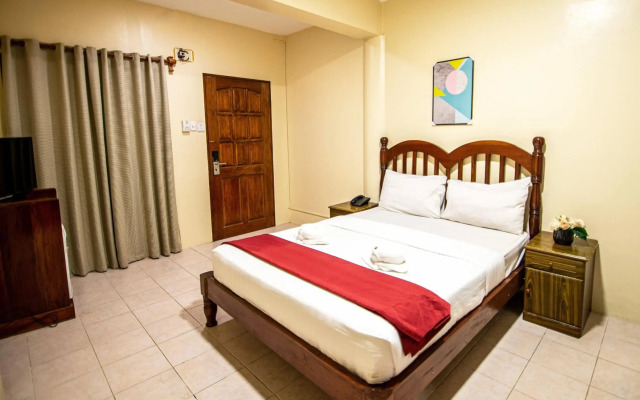 Kiwi Hotel