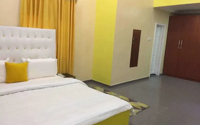 Eclipse Hotel and Lounge