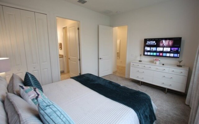 178fr 5 Bedroom Townhouse