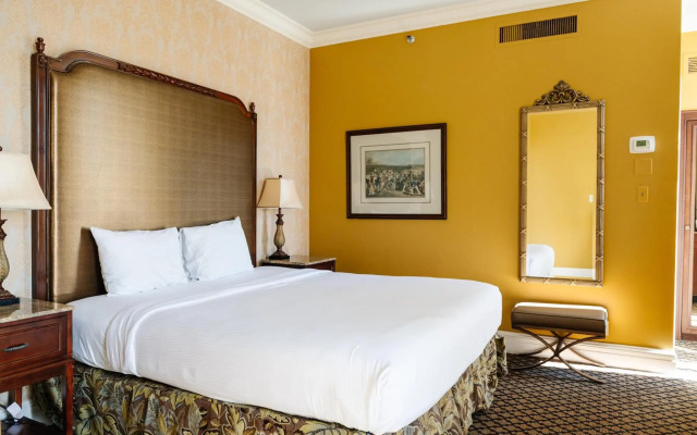 The Lafayette New Orleans By Kasa Living