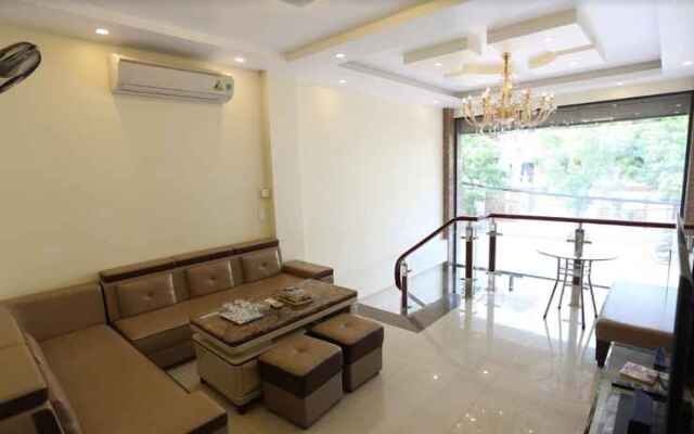 Tan Long V2 Hotel