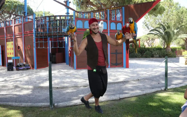 Pine Cliffs Gardens Hotel