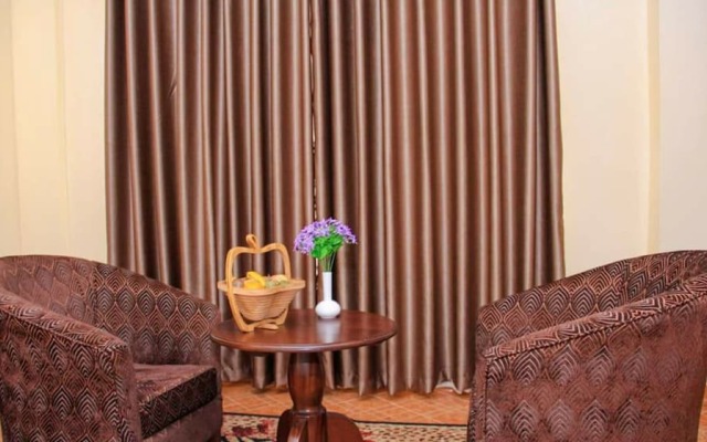Mountain Breeze Hotel