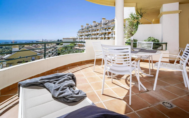 SAA2- comfortable apartment Puerto banus