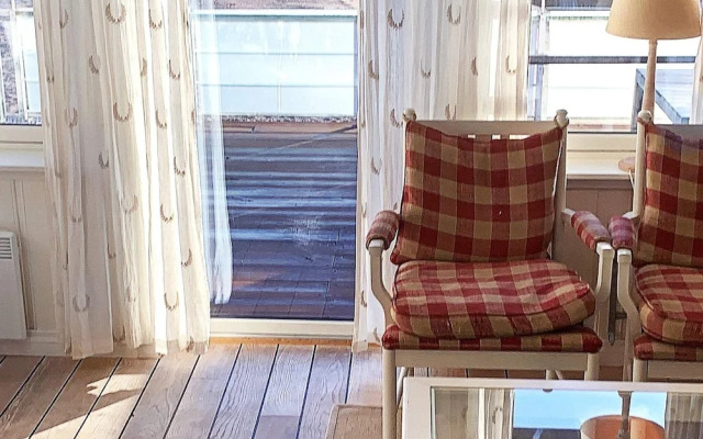 6 Person Holiday Home in Holmsbu