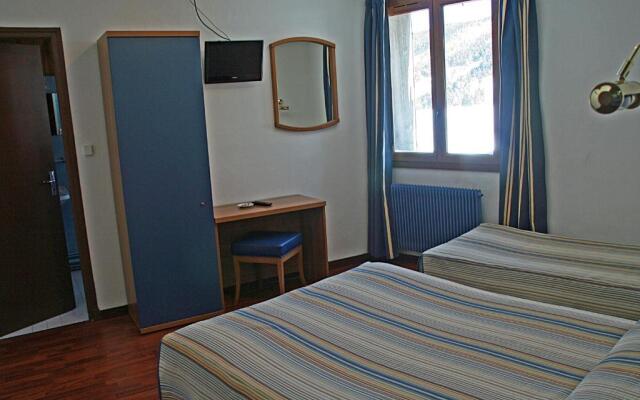 Hotel Restaurant La Belle Aude