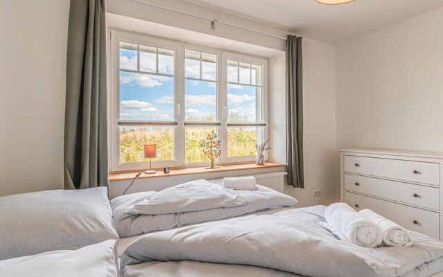 Amazing Home in Dagebüll With 4 Bedrooms, Sauna and Wifi