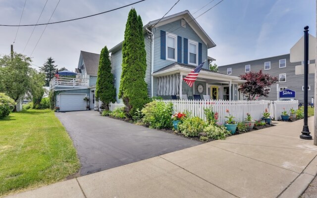 Bemus Point Vintage Suite w/ Soaking Tub & Kitchen