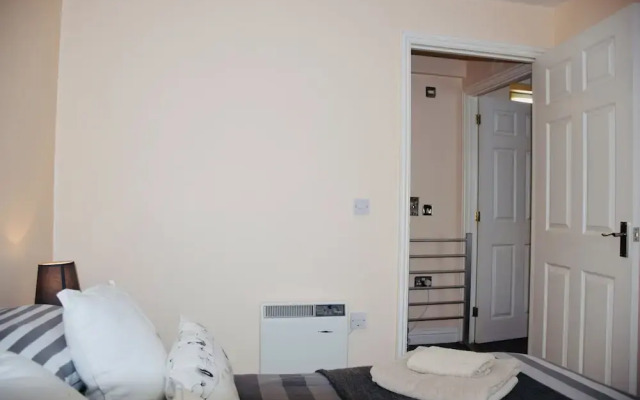 Charming 1-bed Apartment