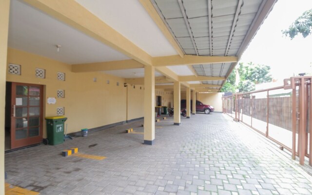 Airy Eco Bintaro BTC Tangerang Selatan
