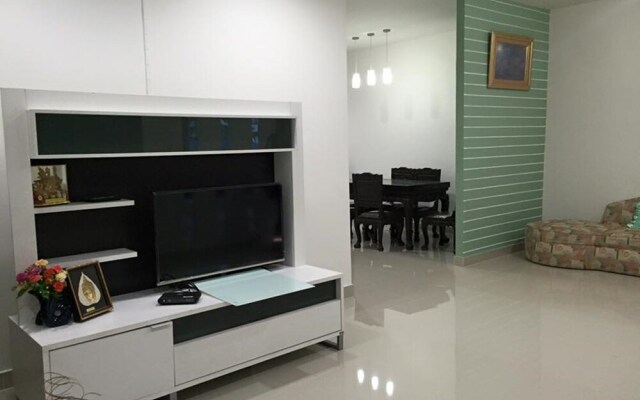 Queen Place Saraburi