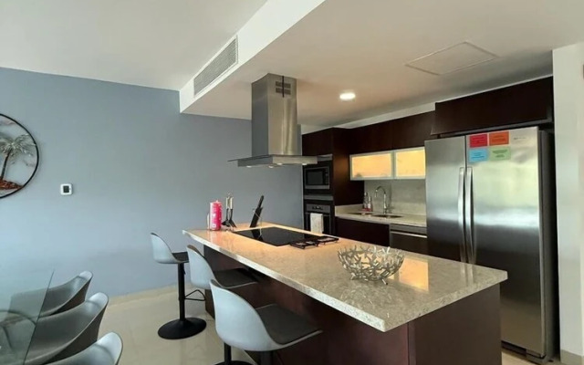 New Casa Paradise Ocean View 2 Bedroom Apts