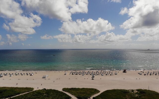 Strand on Ocean by Sunnyside Hotels