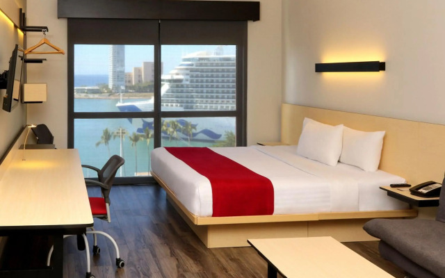 City Express Plus by Marriott Puerto Vallarta