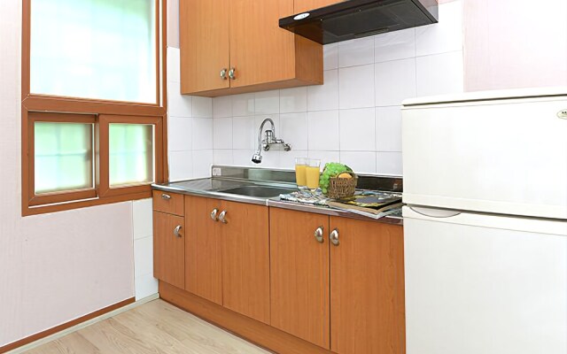 Gangchonwhite Castle Pension