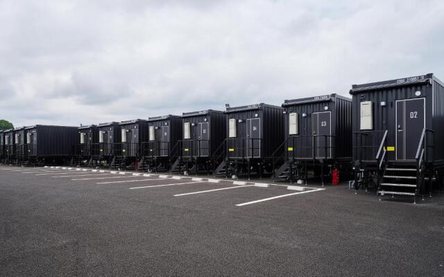 HOTEL R9 The Yard Koka
