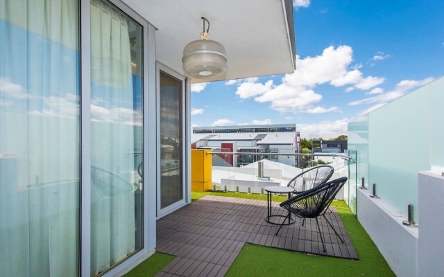 The Nest - Trendy Studio Near City Centre with Roof Terrace