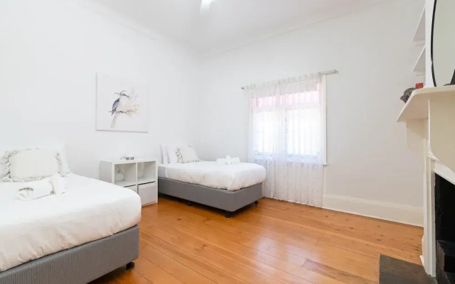 Charming 3BR Sandstone Haven