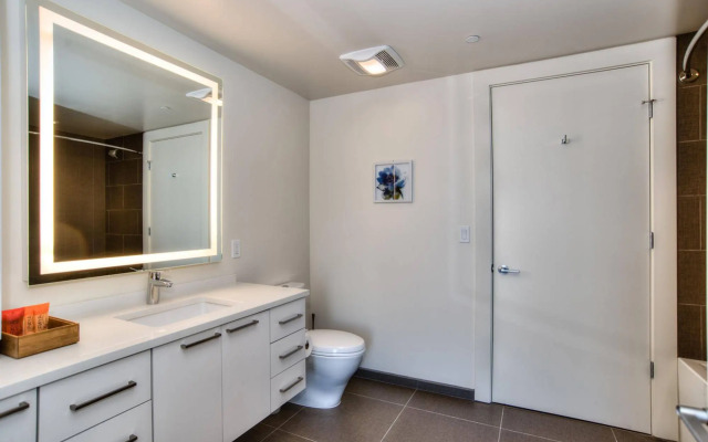 Furnished Apartments on Pine Street