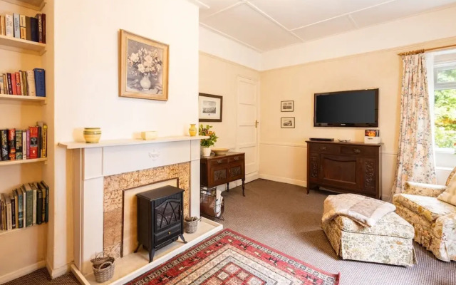 Host Stay Upper Lodge