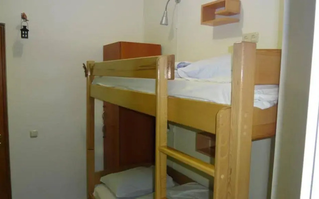 Envoy Hostel & Tours