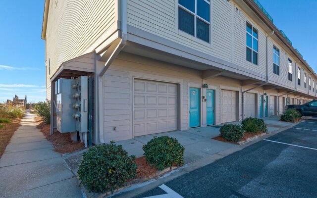 Sea Shell 3 Bedroom Townhouse by RedAwning