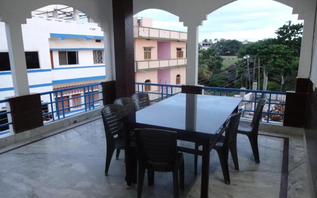 Harsh & Yash Guest House