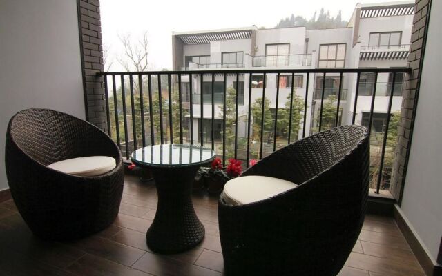 Jianian CEO Holiday Hotel