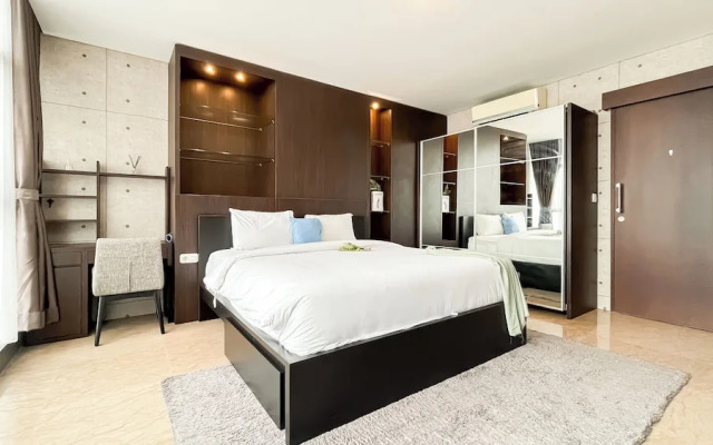 Well Designed 1BR Apartment L'Avenue Pancoran