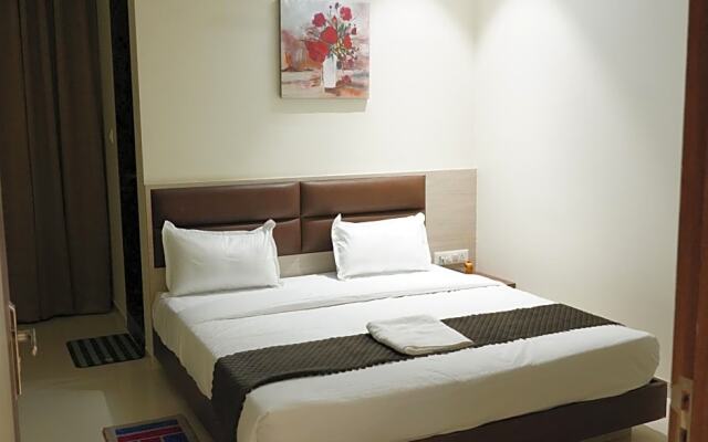 Mangalamurthy Hotels