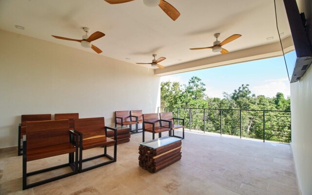 Brava Towers 101 Swim up By Lockey