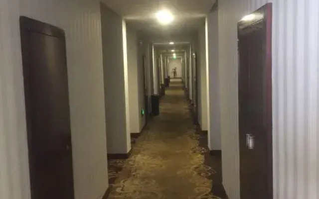 Changde Huating Chain Hotel