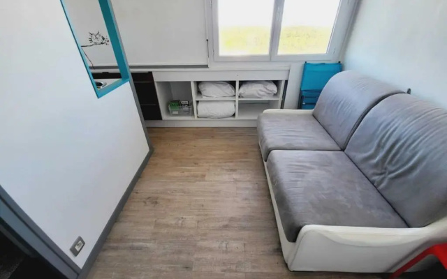 Studio 12m2 Le Nautiqua 100 m de la Plage