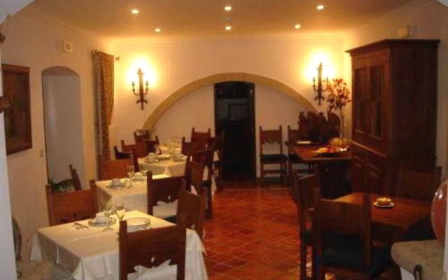 Casa Amarela TH & National Monument