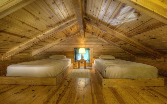 Powder House Lodge