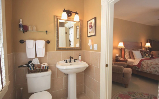 Noble House Inn