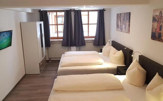 Garni City Hotel