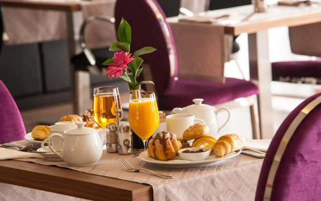 Hotel Aurel