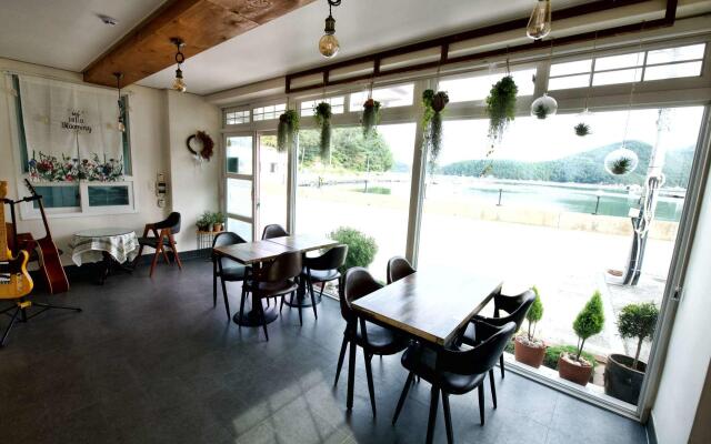 tongyeong wadahauseu