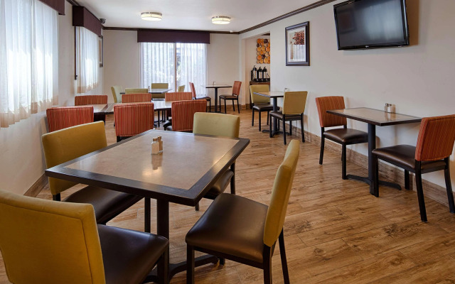 Best Western Paradise Inn