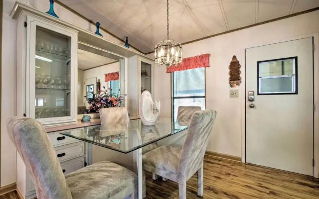 Waterfront Homosassa Home w/ Private Dock & Deck!