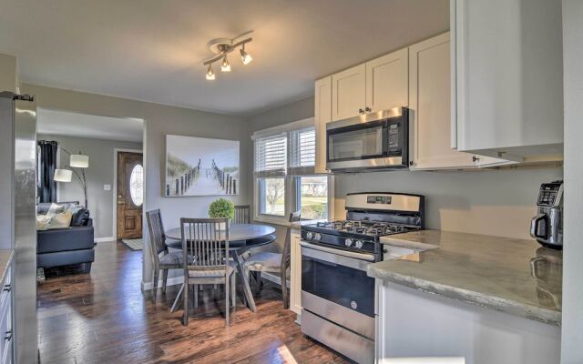 Buffalo Getaway w/ Charcoal Grill & Patio!