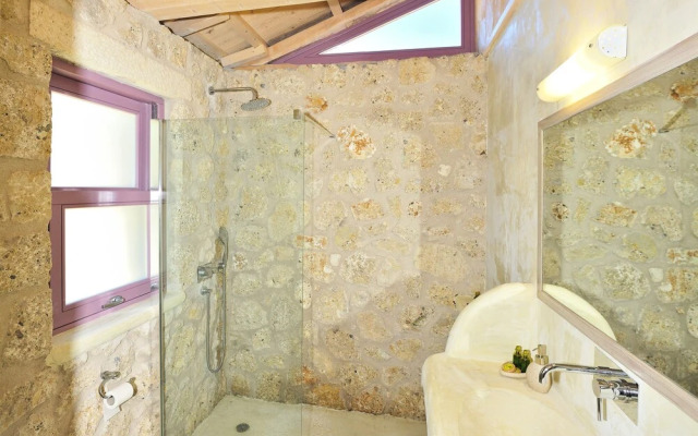 Villa Orfeas- Mounty Island Villas
