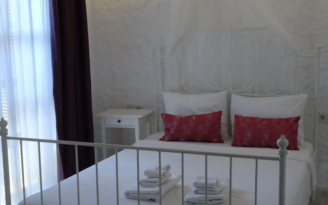Lunar Butik Hotel Alaçatı