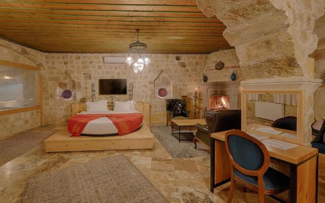 Taru Cave Suites