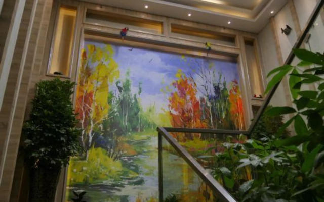 Gui Yang HeRun  Hotel