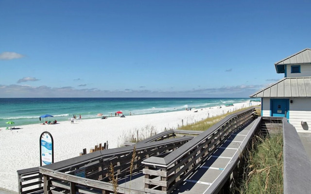 Bluefin Chateau Golf Cart Included