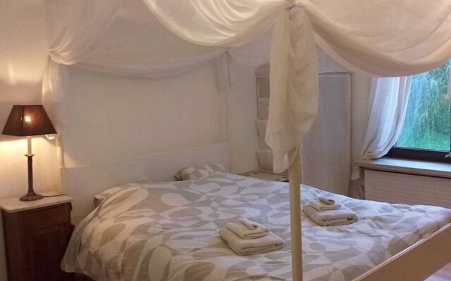 Cosy Rooms in a Villa- B&B Near Wavre