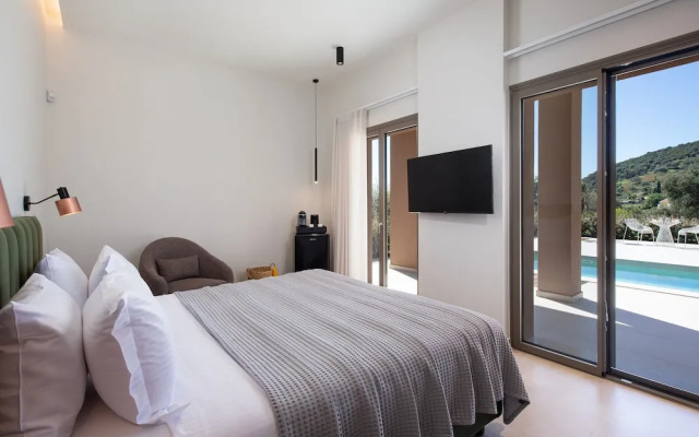 Reveli Suites